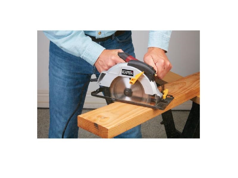 Chicago Electric Power Tools 12 Amp 7 1 4 in Circular Saw with Laser Guide System Lumber Express