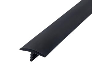 1 in Negro T-molding, per ft