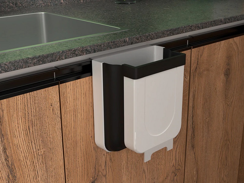 Zafacón plastico blanco plegable para puerta de gabinete 6 L - HSO660-01