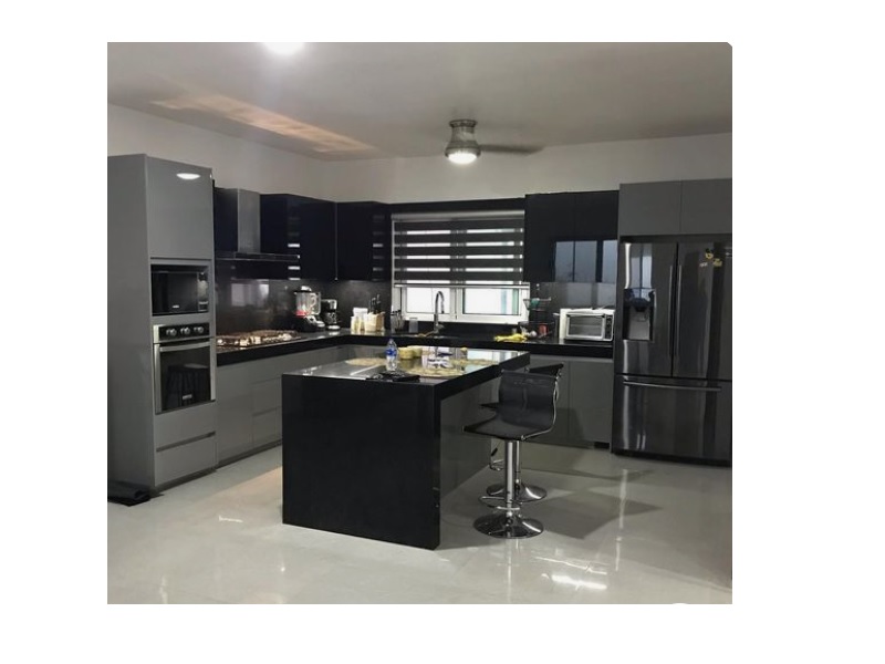 Greenlam laminate 401-09 - Black - Metallic - 4x8 - Not postforming - with protective film