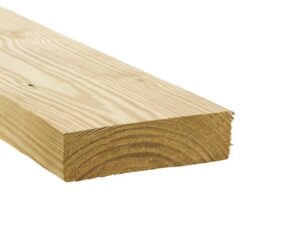 Madera de pino 41mm x 145mm x 3960mm (2 in x 6 in x 13 ft) tratada