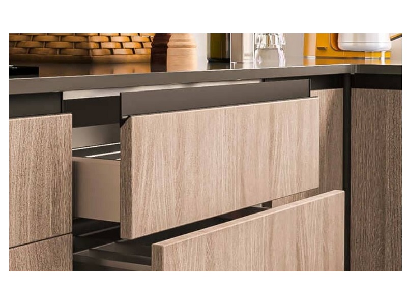 Tirador de perfil Rincomatic Syma32 Inglete 45° de 8.5 ft color Antracita (60)